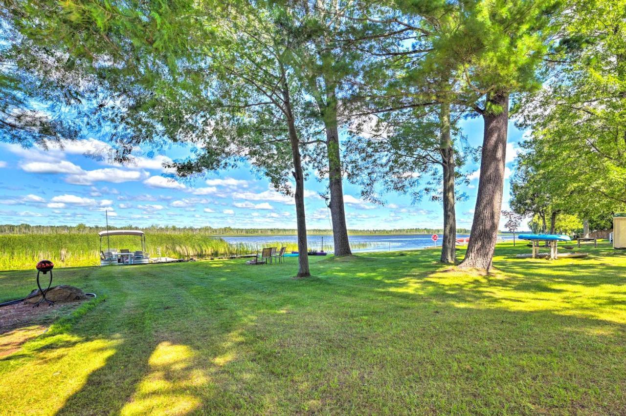 East Tawas Lakefront Getaway With Kayaks And Deck Екстер'єр фото